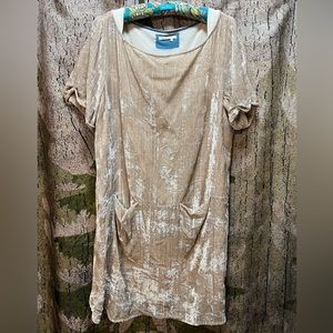 Gorgeous Floreat Anthropologie tunic